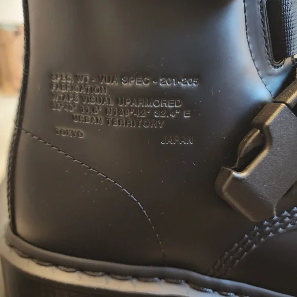 Dr. Martens WTAPS collab RARE steel toe biker Mono Black Leather Buckle Straps 8 - Picture 4 of 11